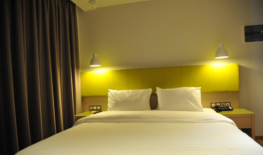 Elements Rooms & Apartments Athens Exterior photo